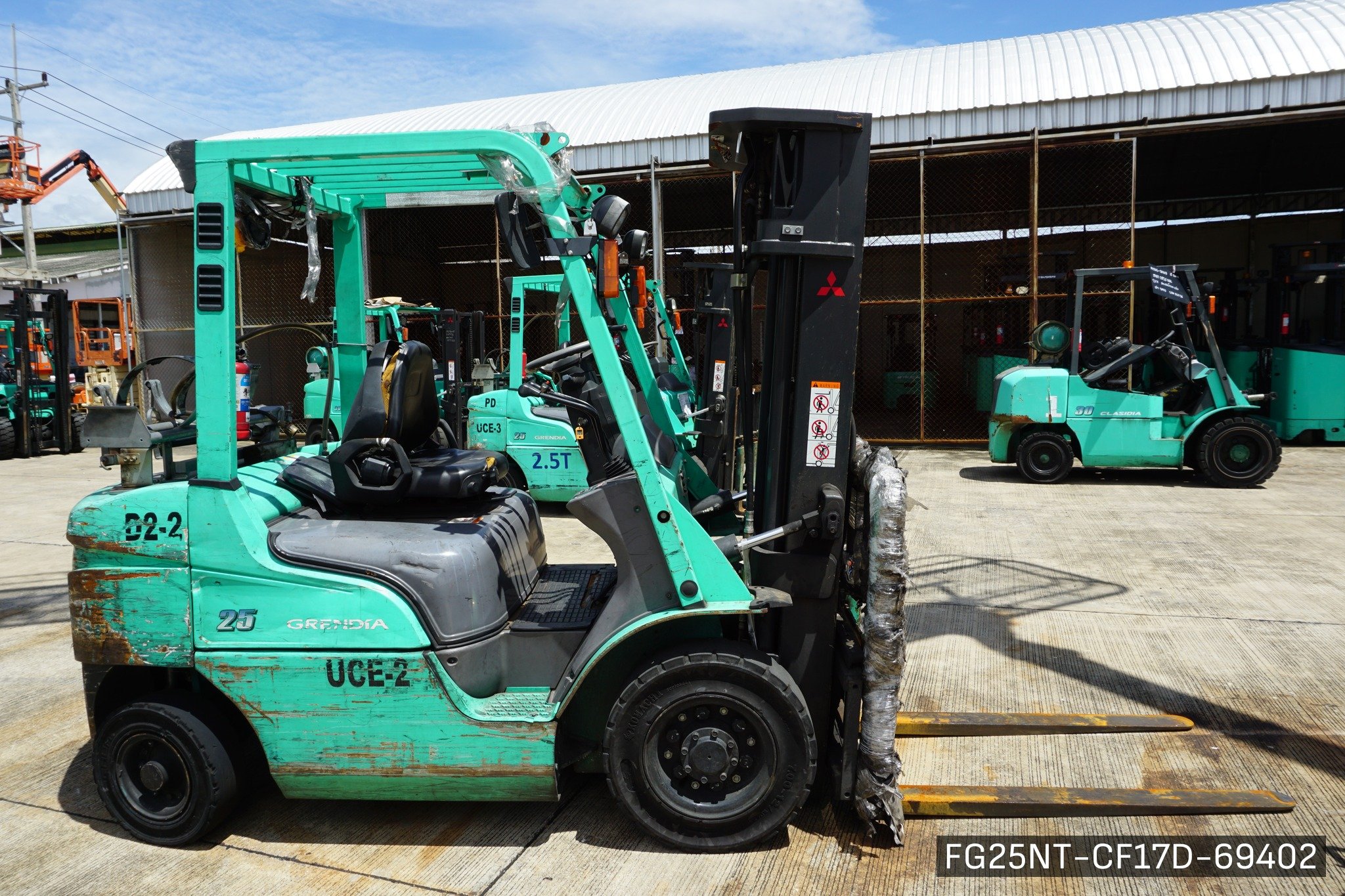 MITSUBISHI FG25NT - image 2