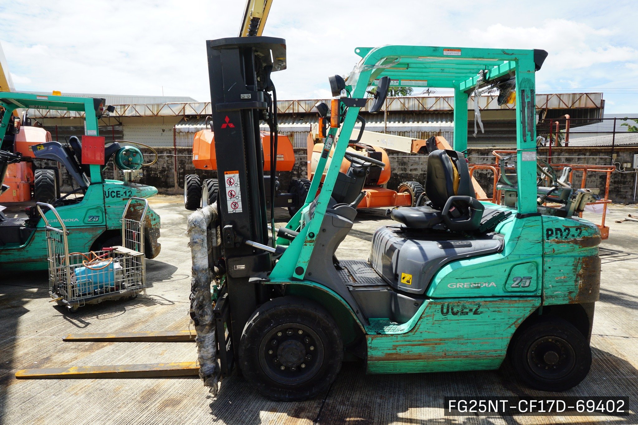 MITSUBISHI FG25NT - image 1