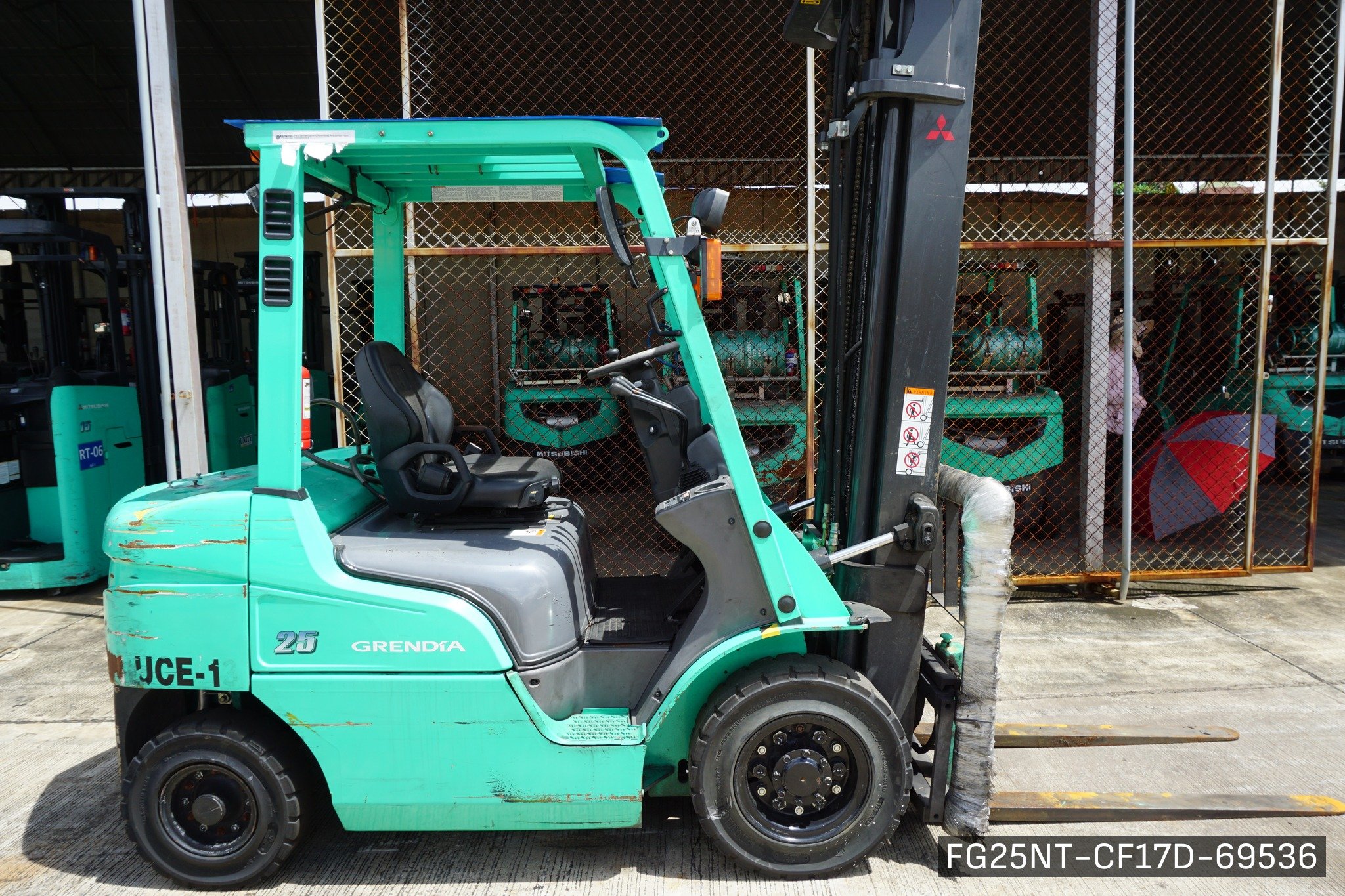 MITSUBISHI FG25NT - image 4