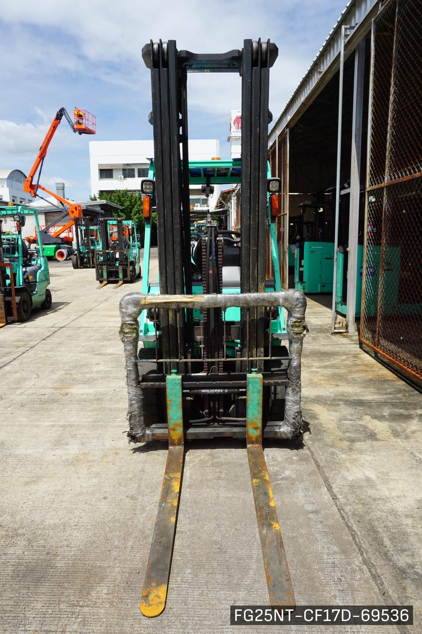 MITSUBISHI FG25NT - image 3