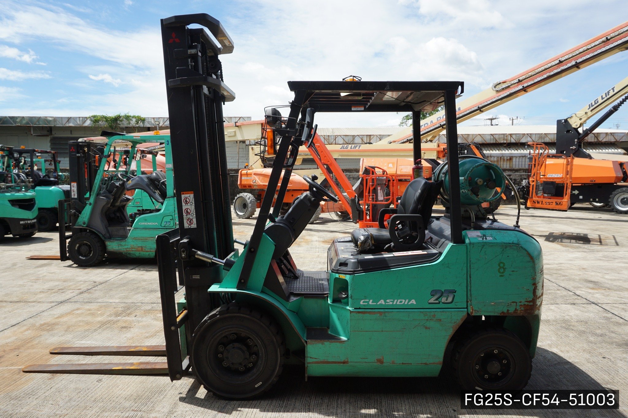 MITSUBISHI FG25S - image 1