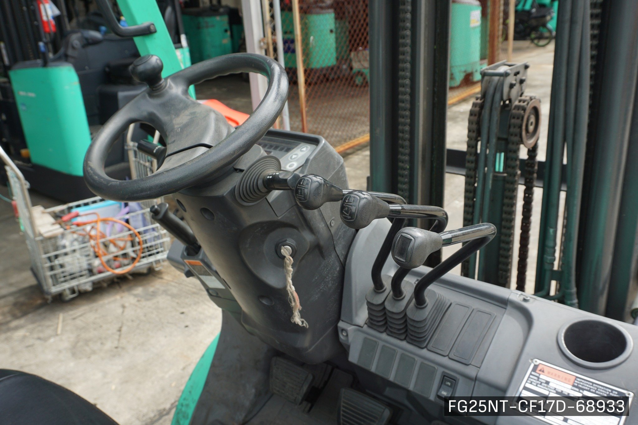 MITSUBISHI FG25NT - image 7