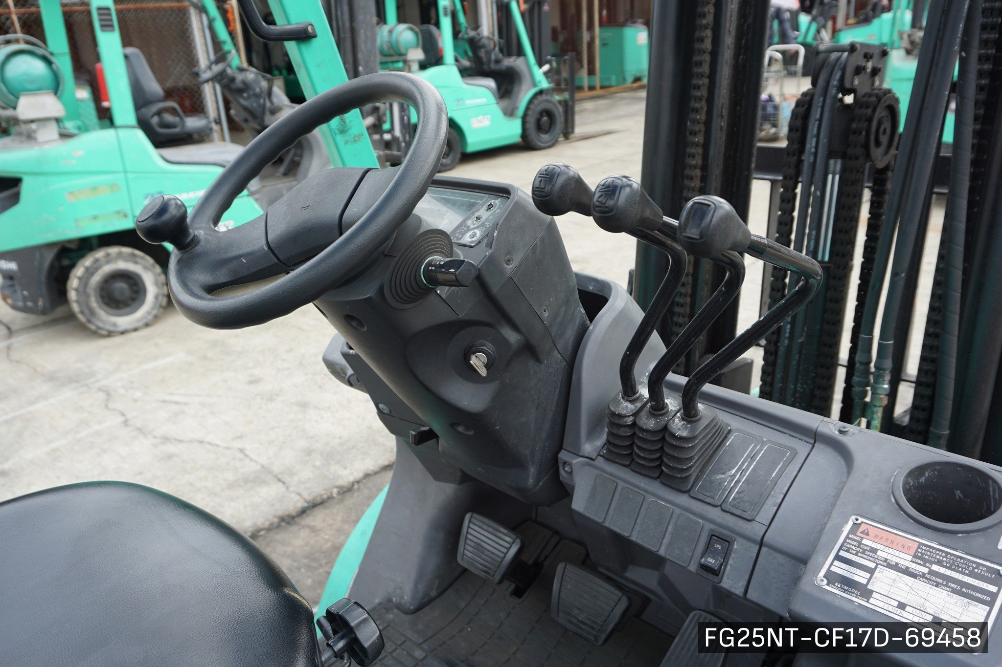 MITSUBISHI FG25NT - image 11
