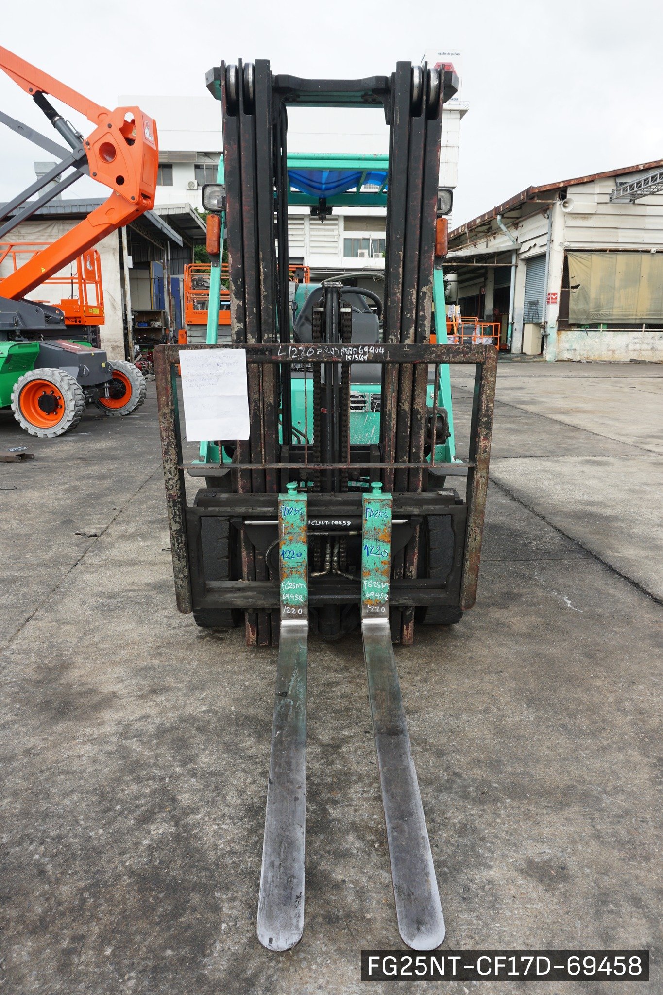 MITSUBISHI FG25NT - image 2