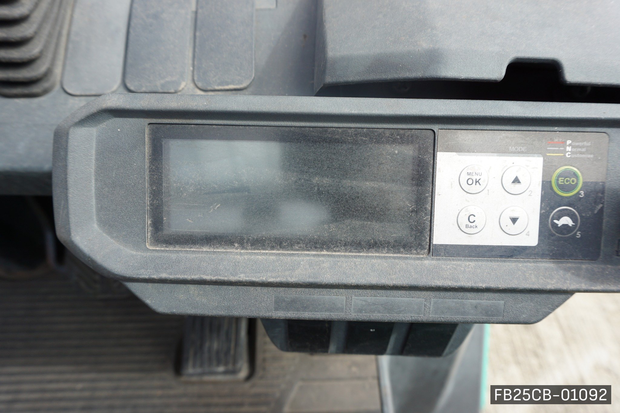 MITSUBISHI FB25CB - image 6