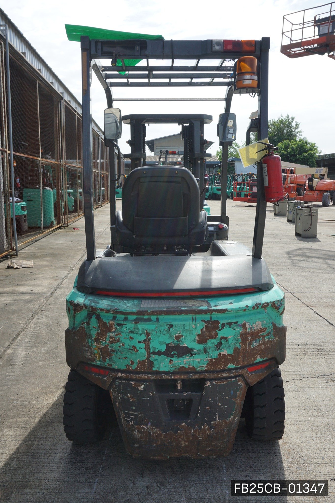 MITSUBISHI FB25CB - image 4