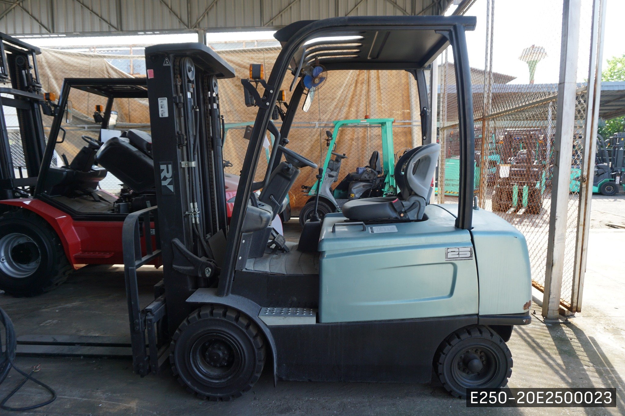 RY E25Q - image 1
