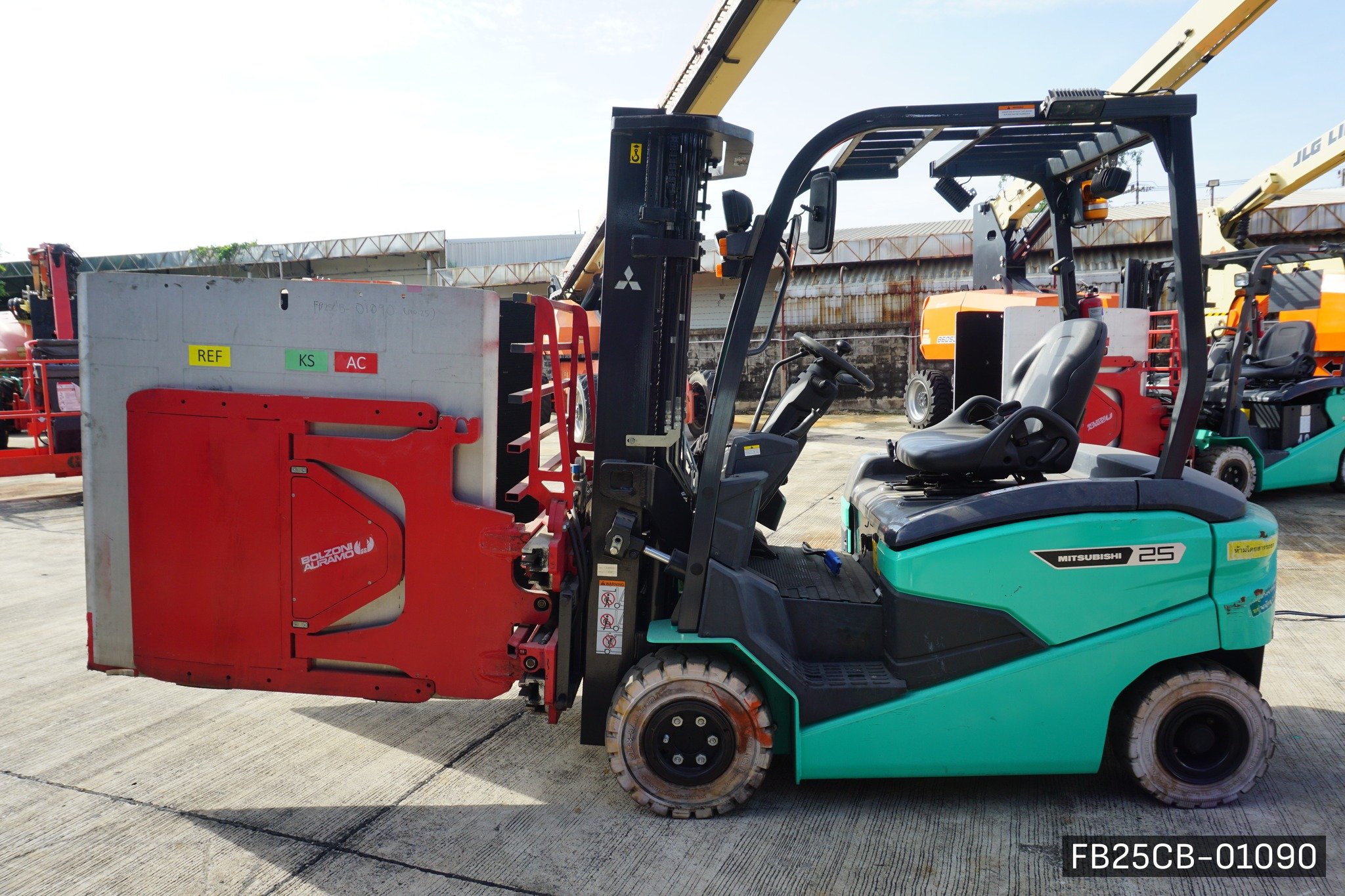 MITSUBISHI FB25CB - image 1