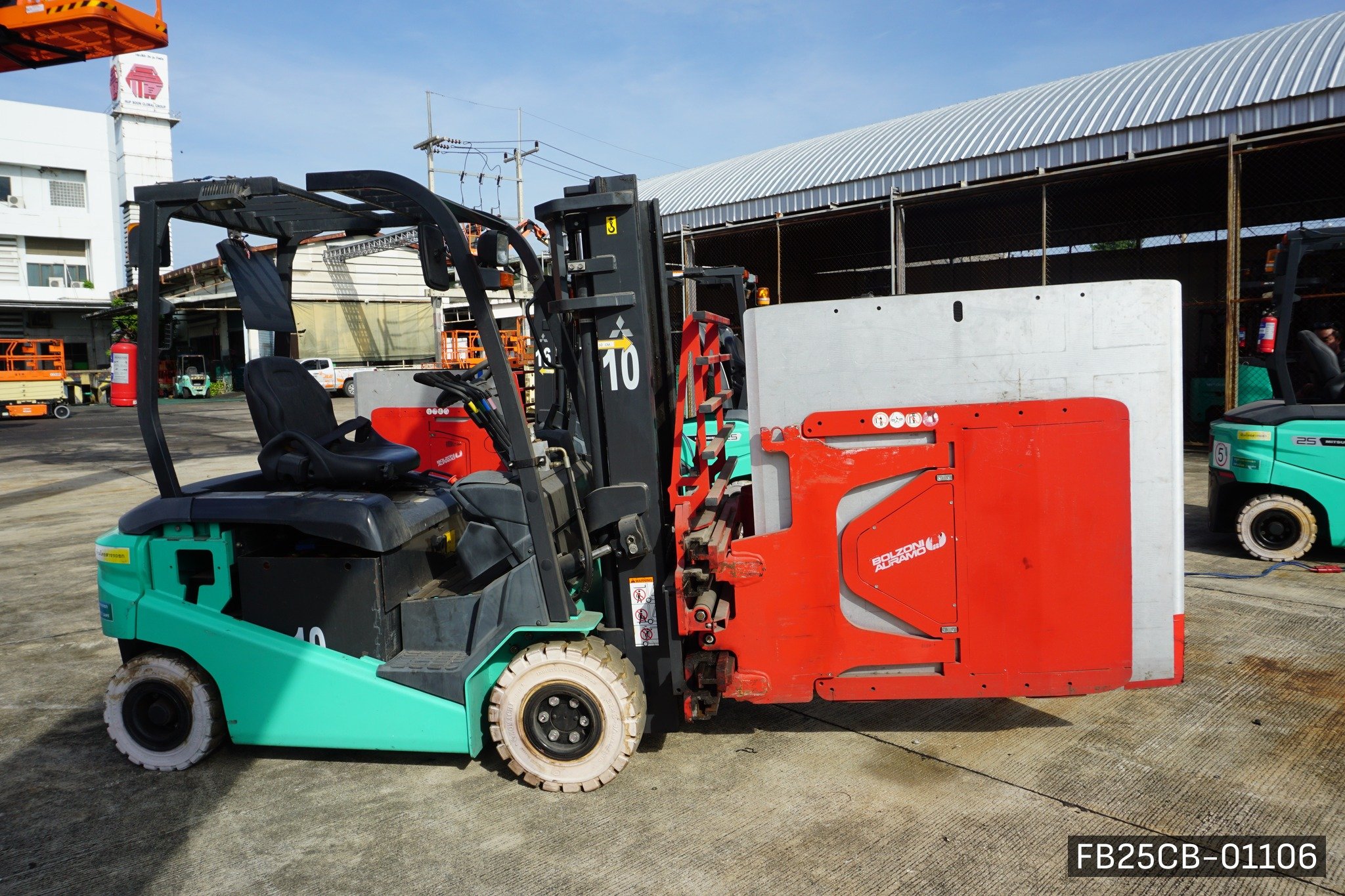 MITSUBISHI FB25CB - image 3
