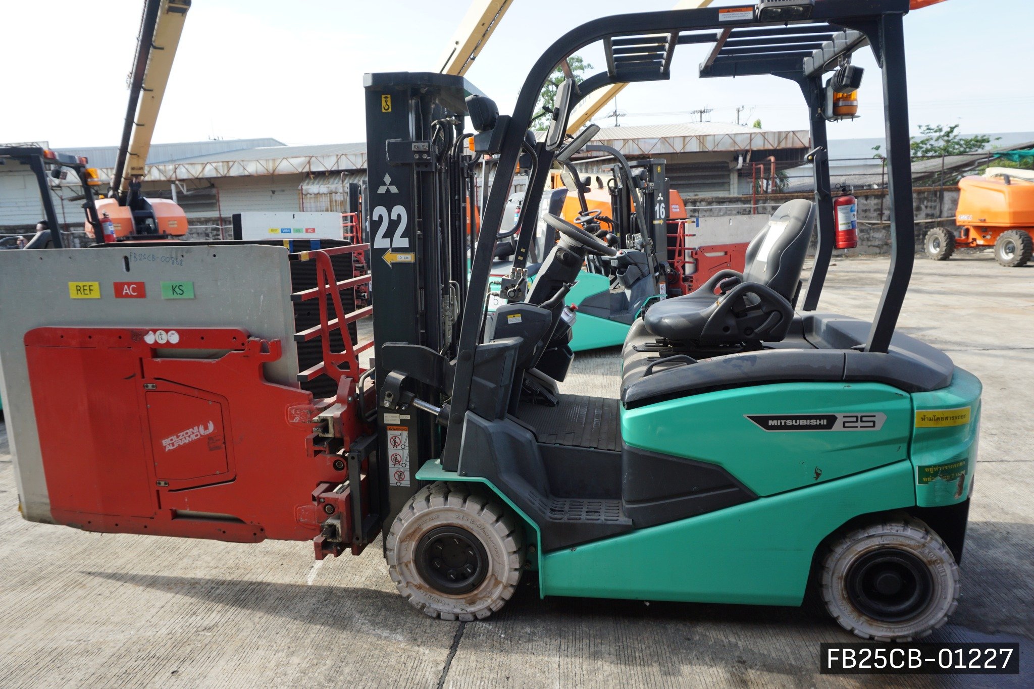 MITSUBISHI FB25CB - image 1