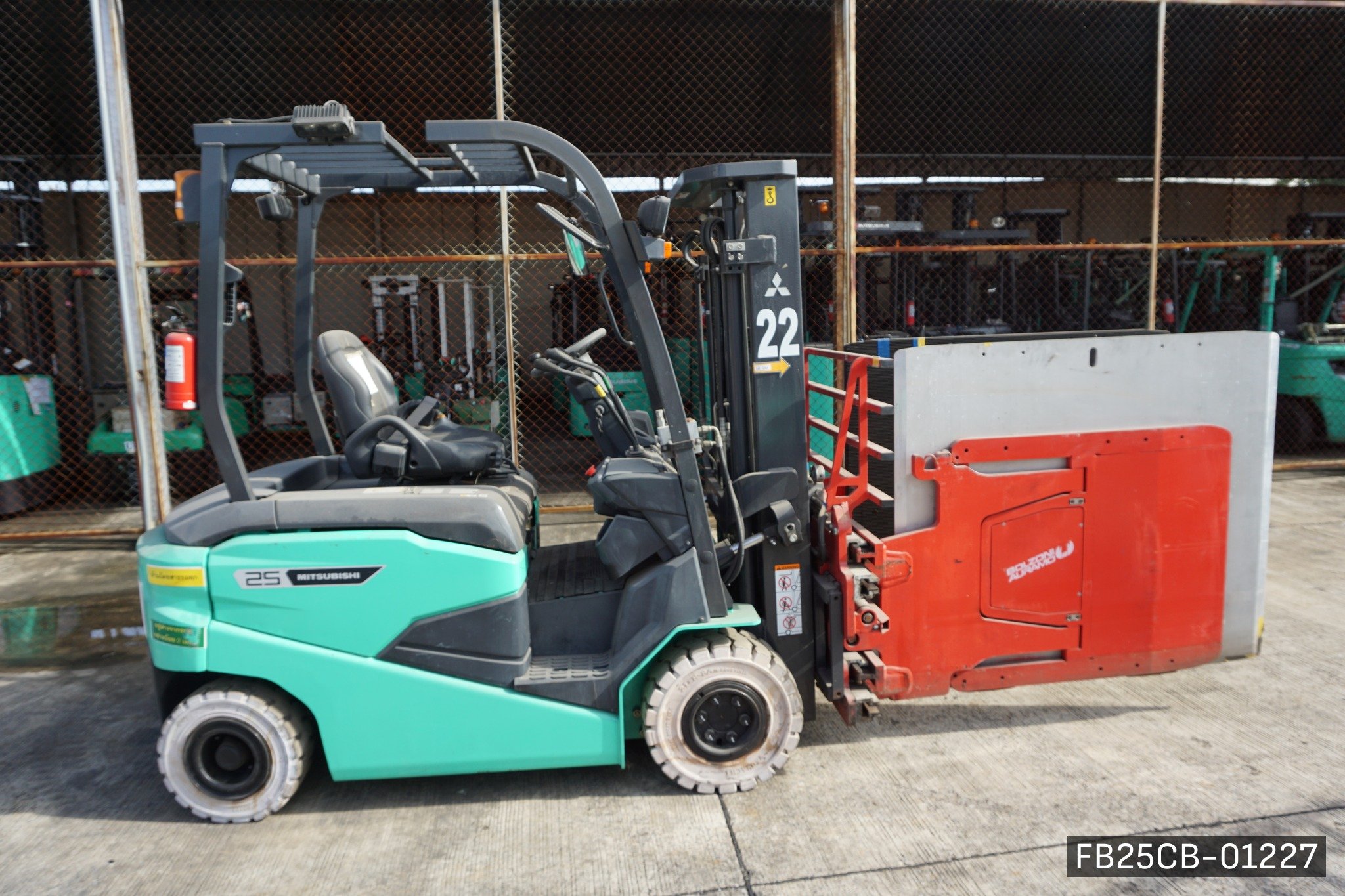 MITSUBISHI FB25CB - image 3