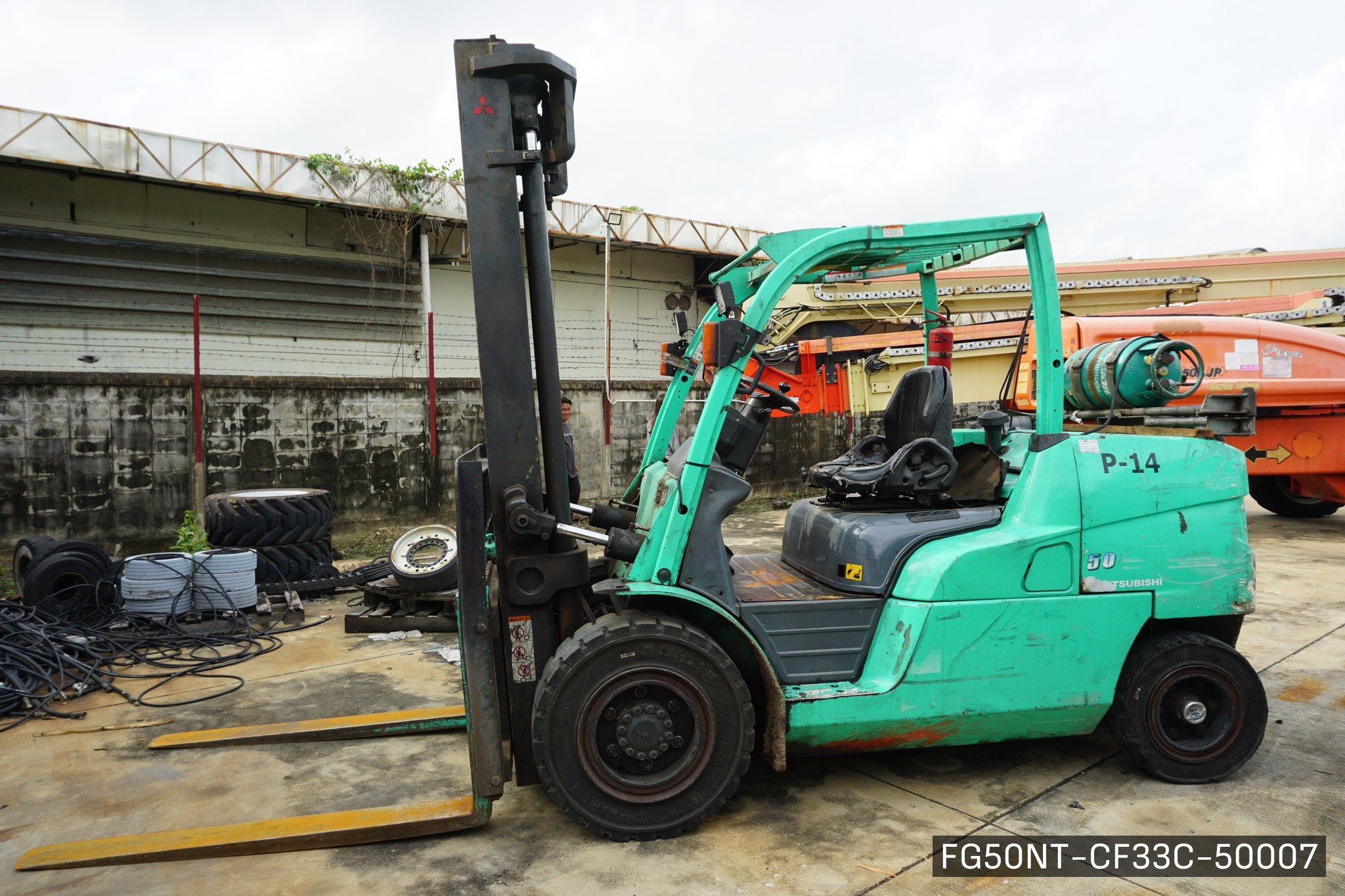 MITSUBISHI FG50NT - image 1